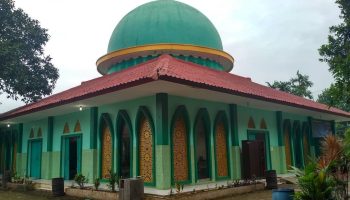 Masjid Al-Khoirot Ponpes Daarul Fudlola